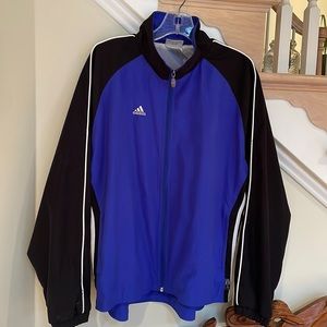 ADIDAS 3 stripes jacket great for gym or around town size L